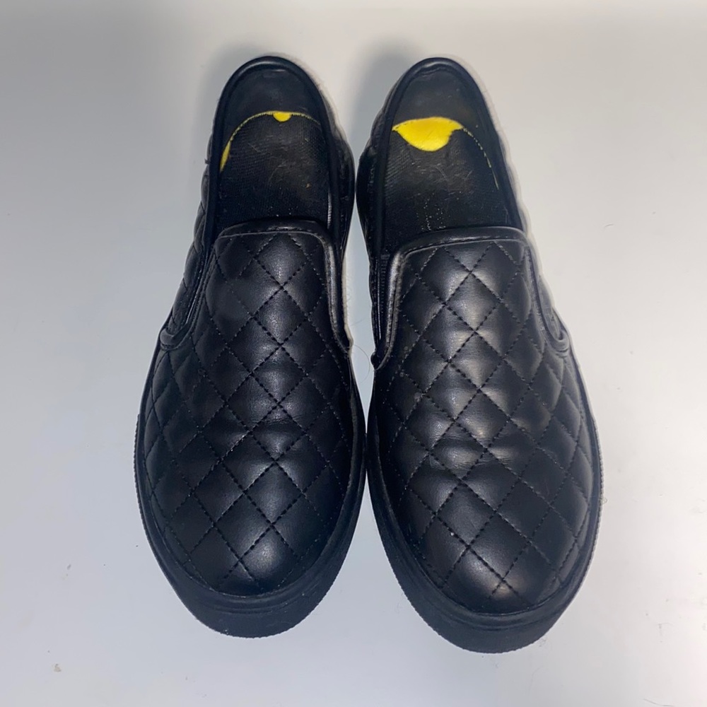 Slip resistant shoes for work